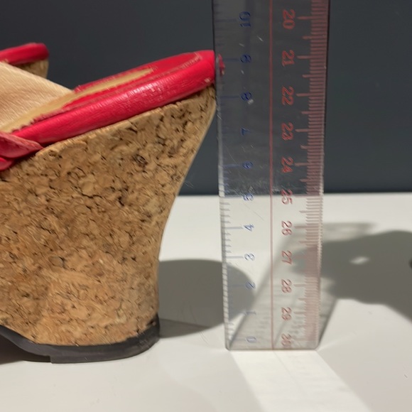 Red leather strap Wedge Heels. Made in Japan size M - Picture 3 of 4